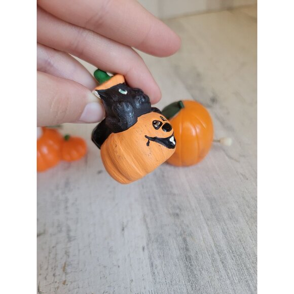 Vintage pumpkin ghost unique variety figure Halloween decor set - Picture 5 of 7